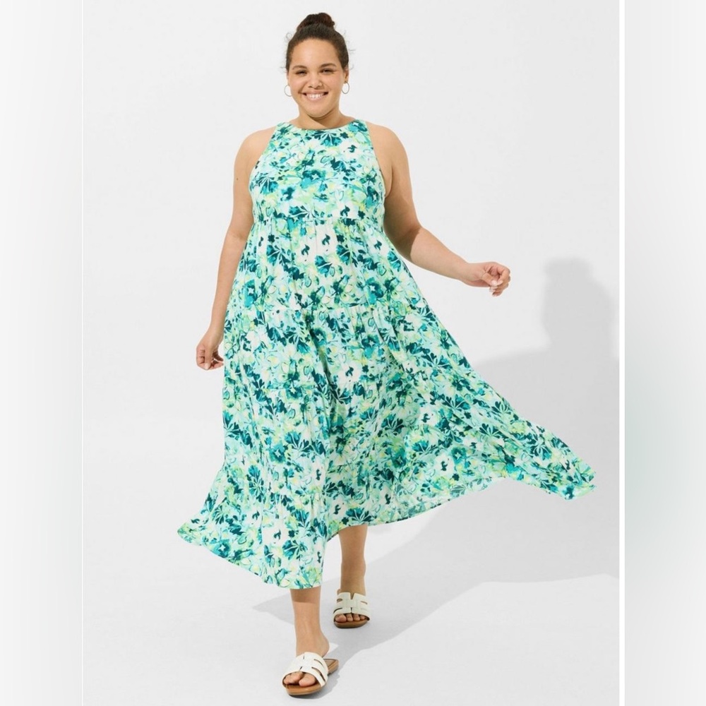 Torrid Stretch Mesh Crew Neck Ruched Top Size 2